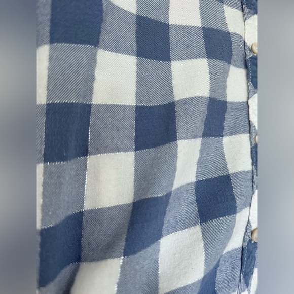 Aerie blue and silver gingham button down shirt size XS - Picture 7 of 10